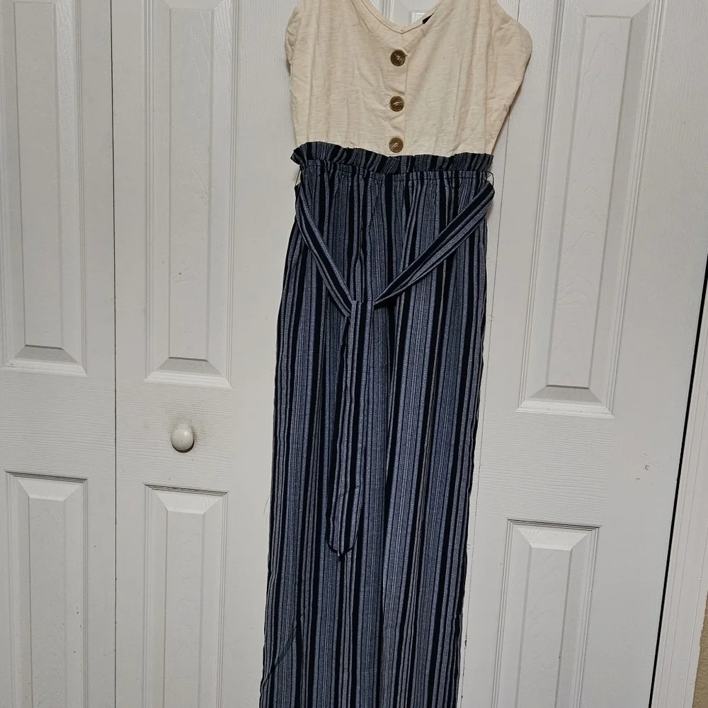 Lily Rose Button Front Paper Bag Jumpsuit - Picture 3 of 11